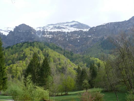 cirque fer à cheval printemps